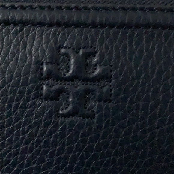 NWT last one❤️Tory Burch Smartphone Wristlet - Picture 5 of 8